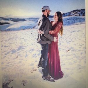 Lulu’s maroon dress